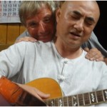 Bonze crooner